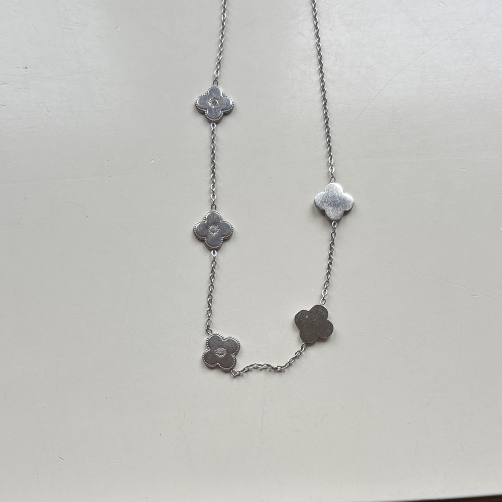 Chic Silver and Purple Women's Necklace - Picture 2 of 4